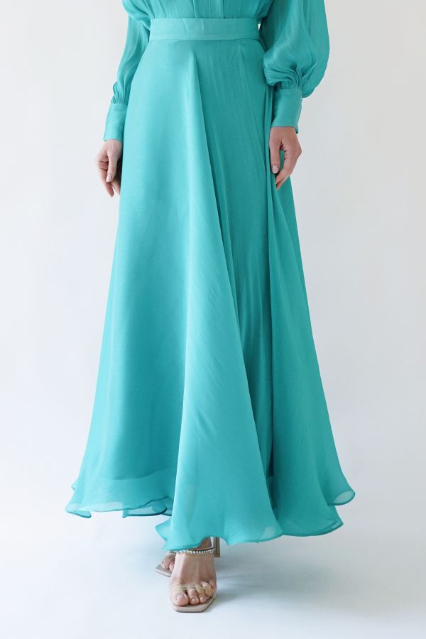 Green skirt