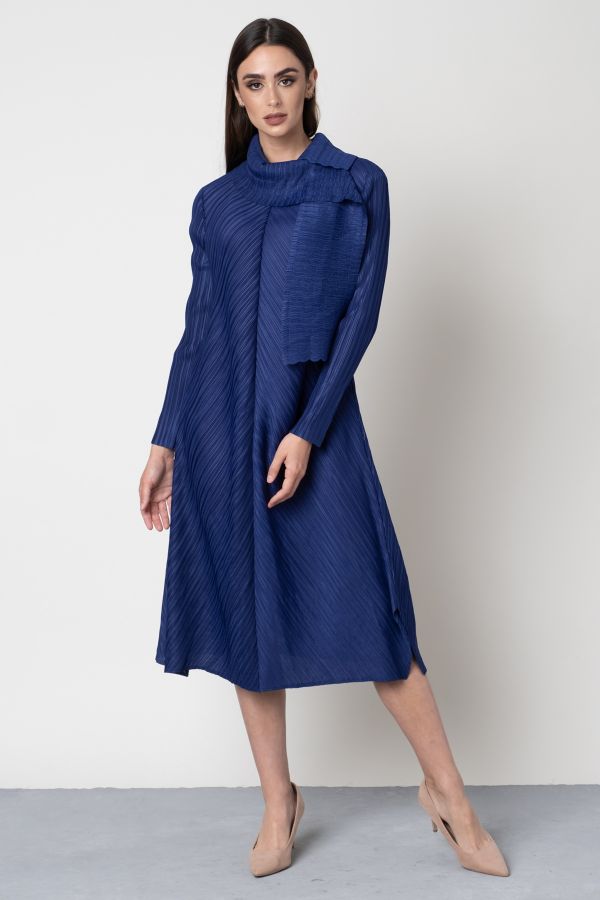 Blue Pleated Dress with Bow