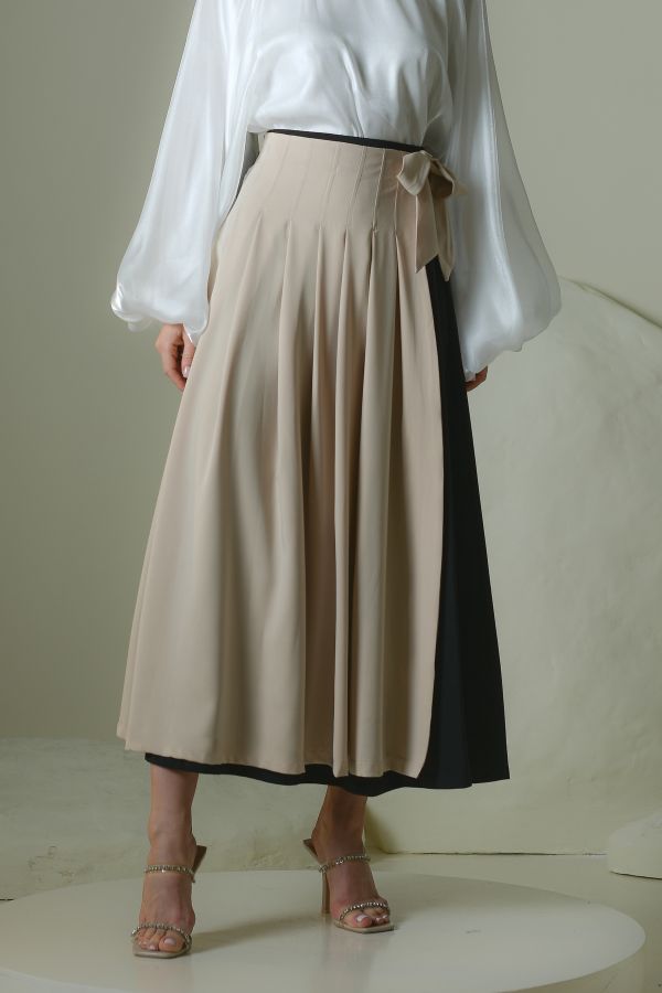 Black/Beige Wrap Pleated Skirt