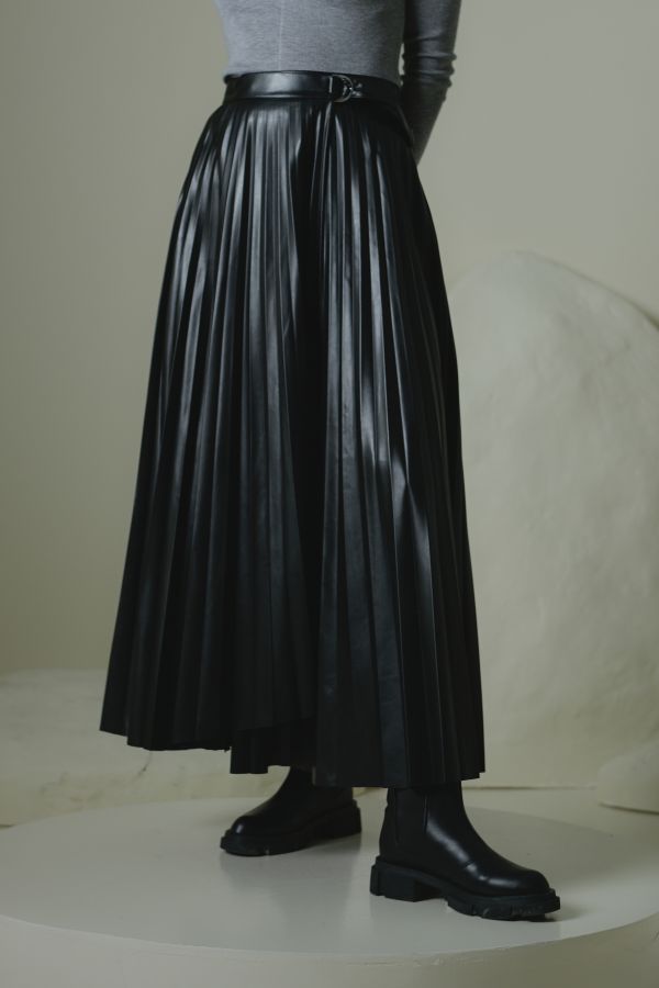 Black Leather Pleated Skirt