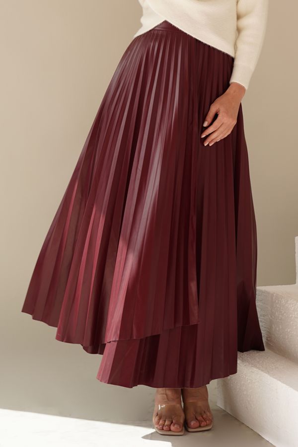 Burgundy Leather Pleated Skirt
