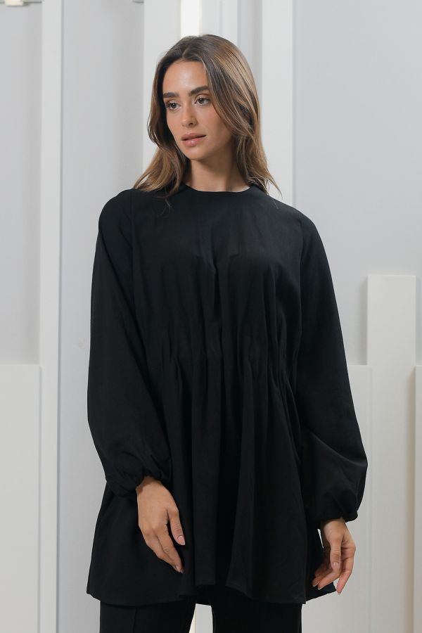 Black shirt