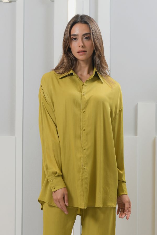Green shirt