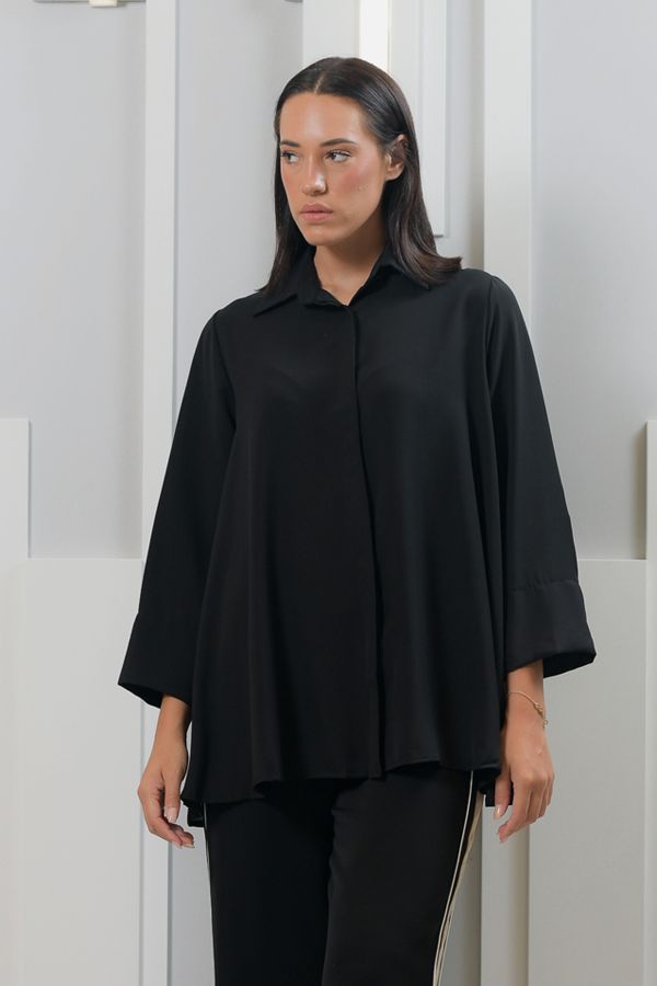 Black shirt