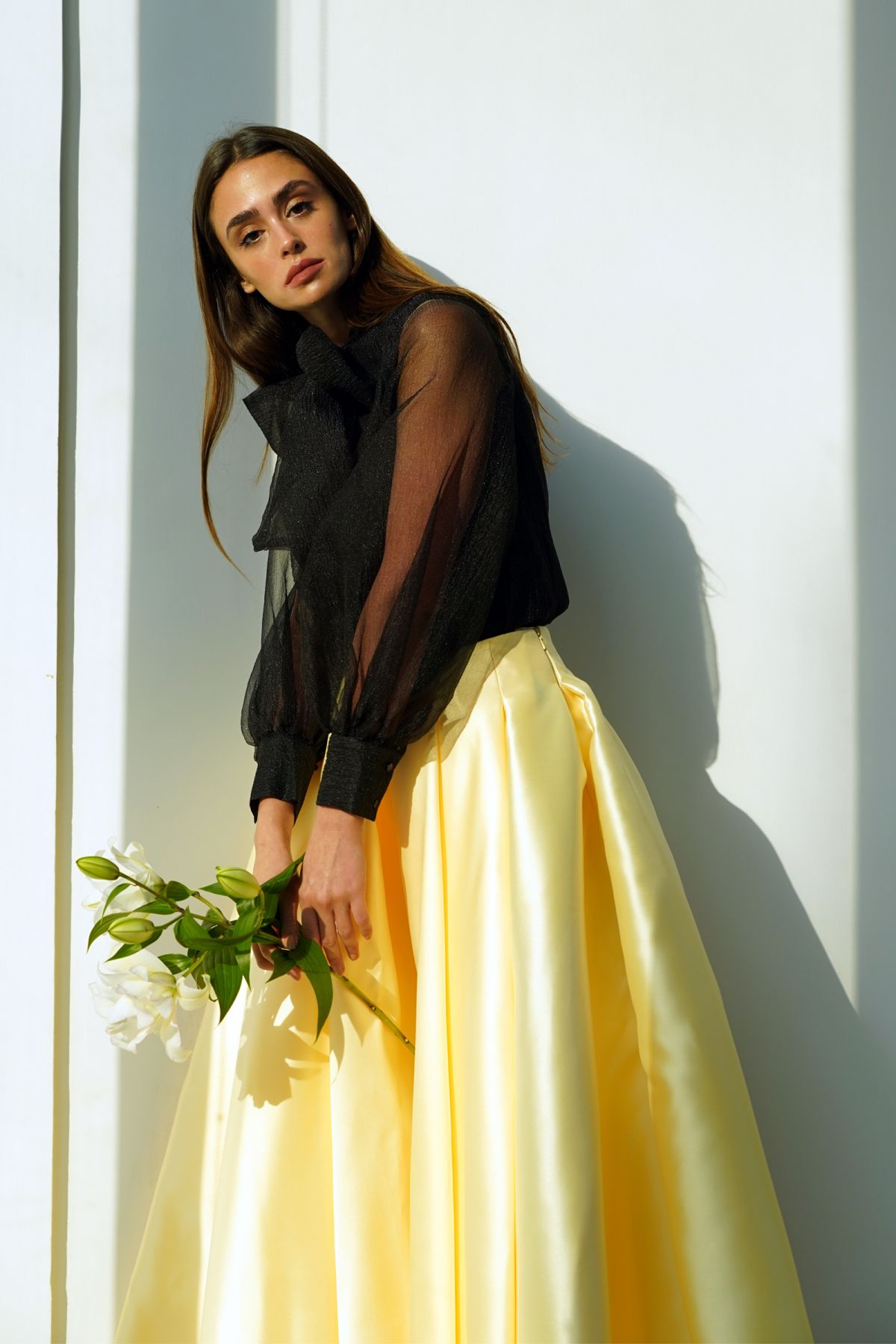 Black top on sale yellow skirt