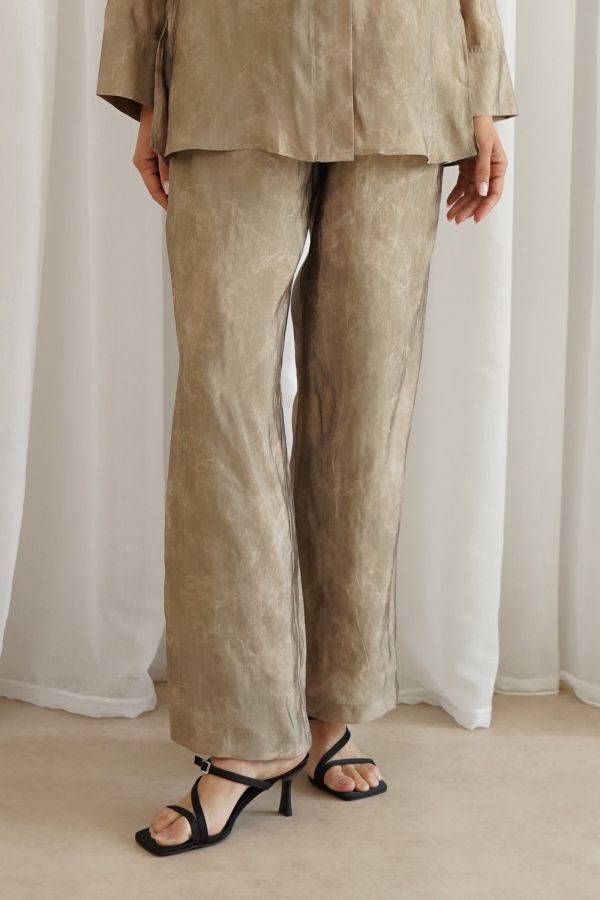 Beige printed trousers