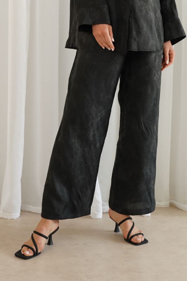 Black printed trousers