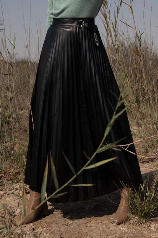 Black Leather Pleated Skirt Le Merge