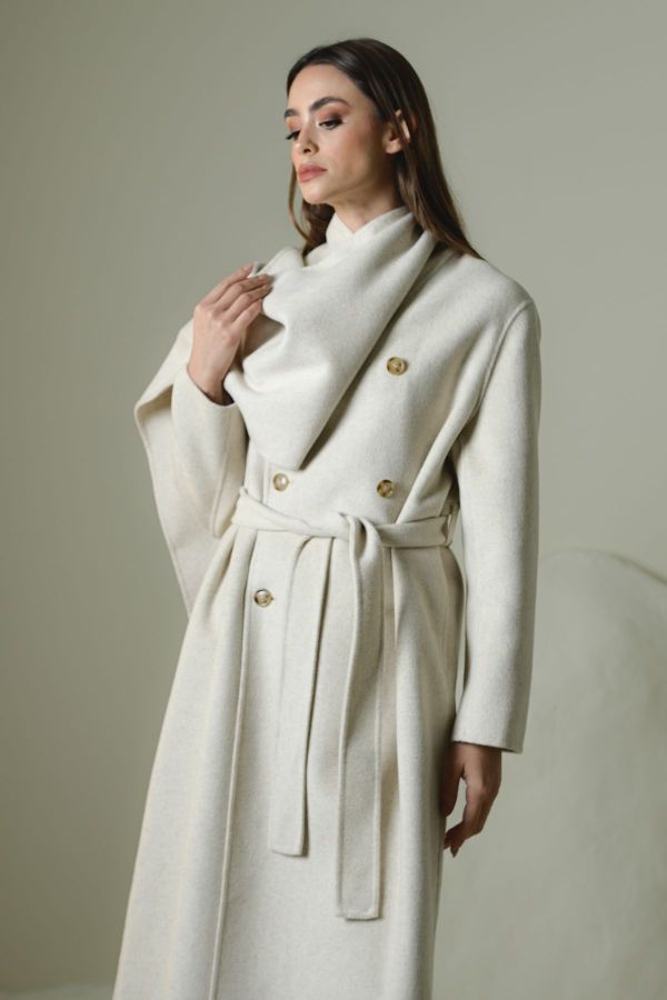 Cream wool jacket with scarf