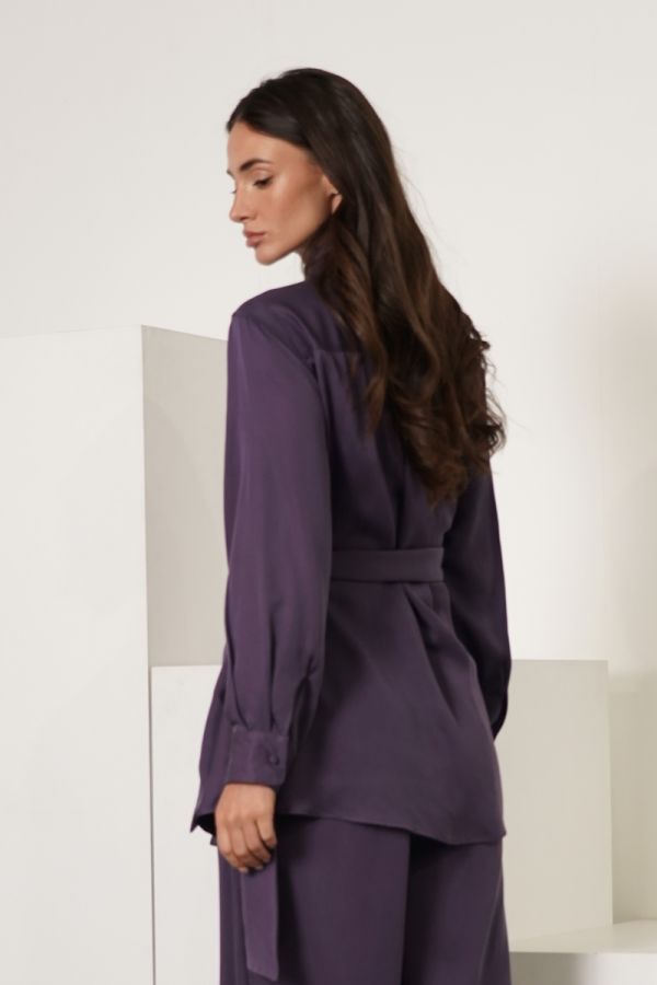 Purple shirt with tie