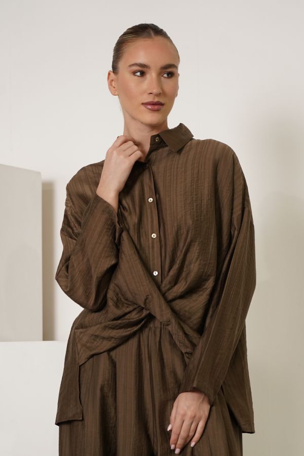 Brown twisted shirt