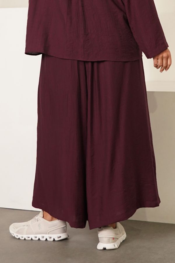Purple extra wide leg trousers