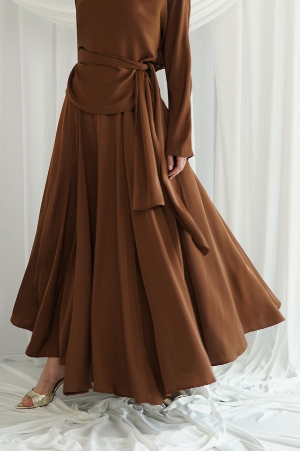 Brown skirt