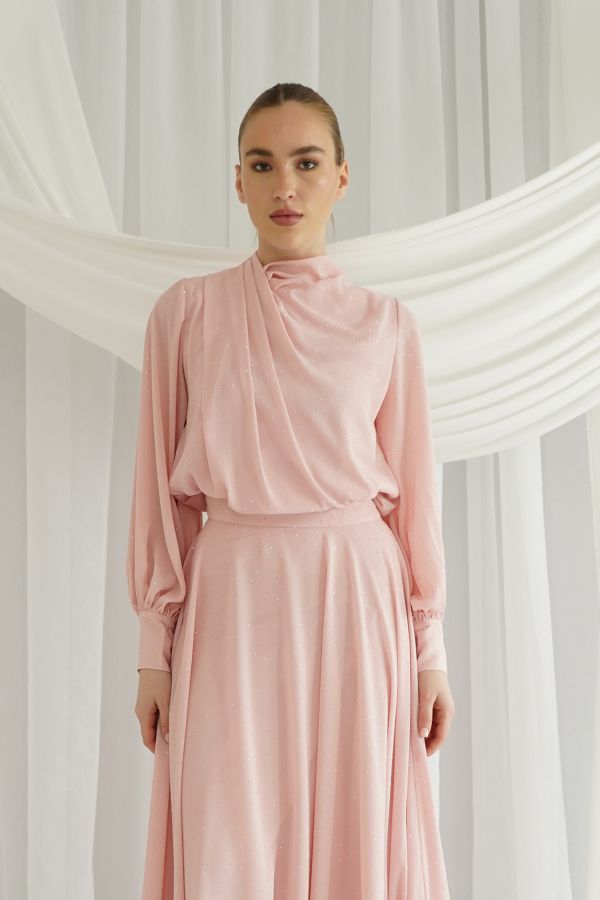 Pink side twisted shirt with studs