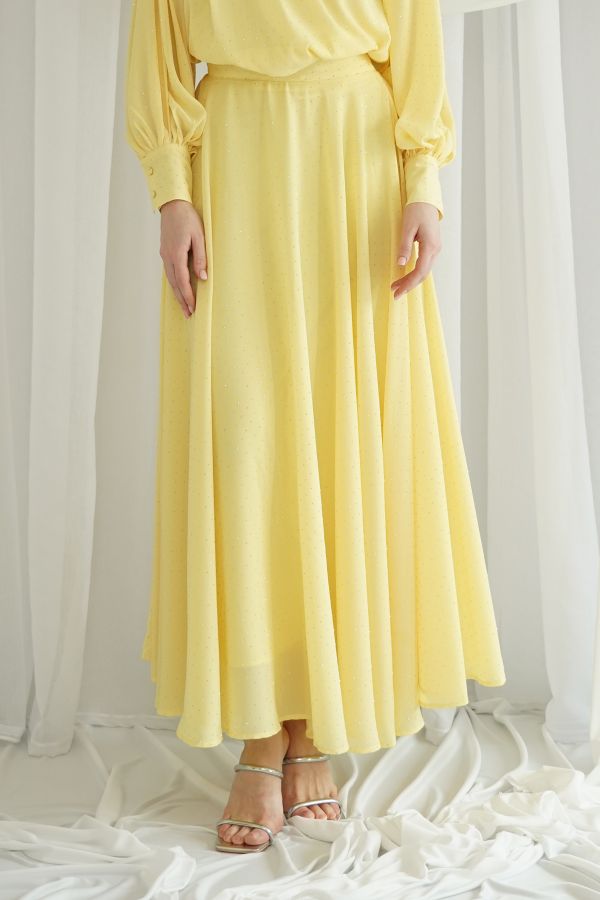 Yellow skirt with studs